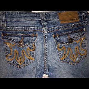 Mek Jeans